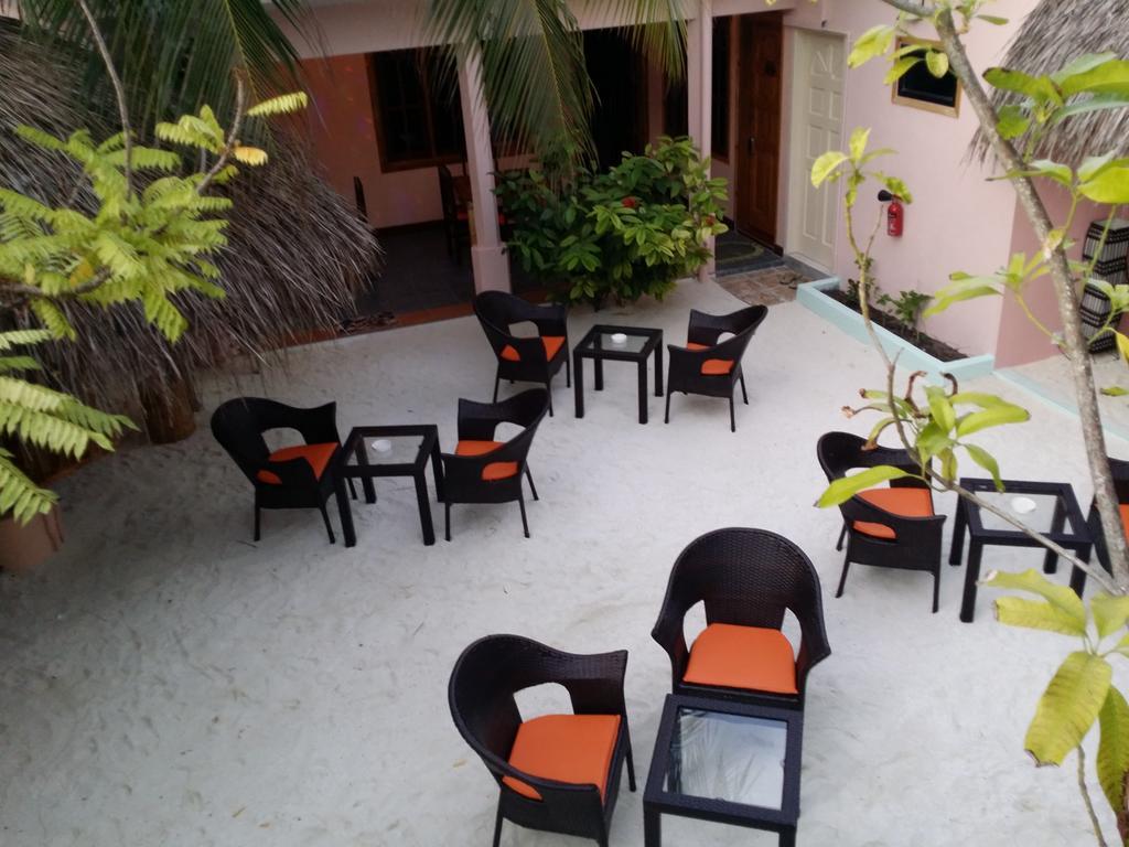 Rasdhoo Coralville Ngoại thất bức ảnh