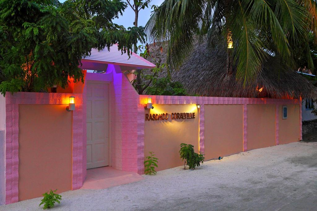 Rasdhoo Coralville Ngoại thất bức ảnh